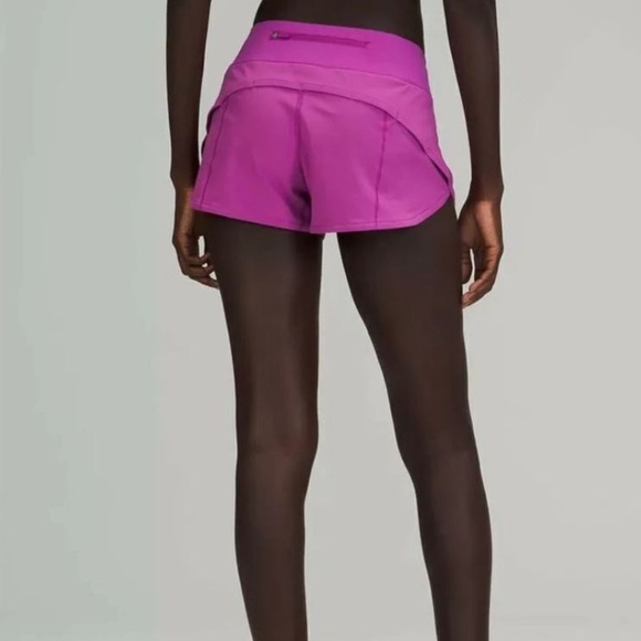 Lululemon Speed Up Lined Short in a Fuchsia megenta color Size 6 - Picture 3 of 10